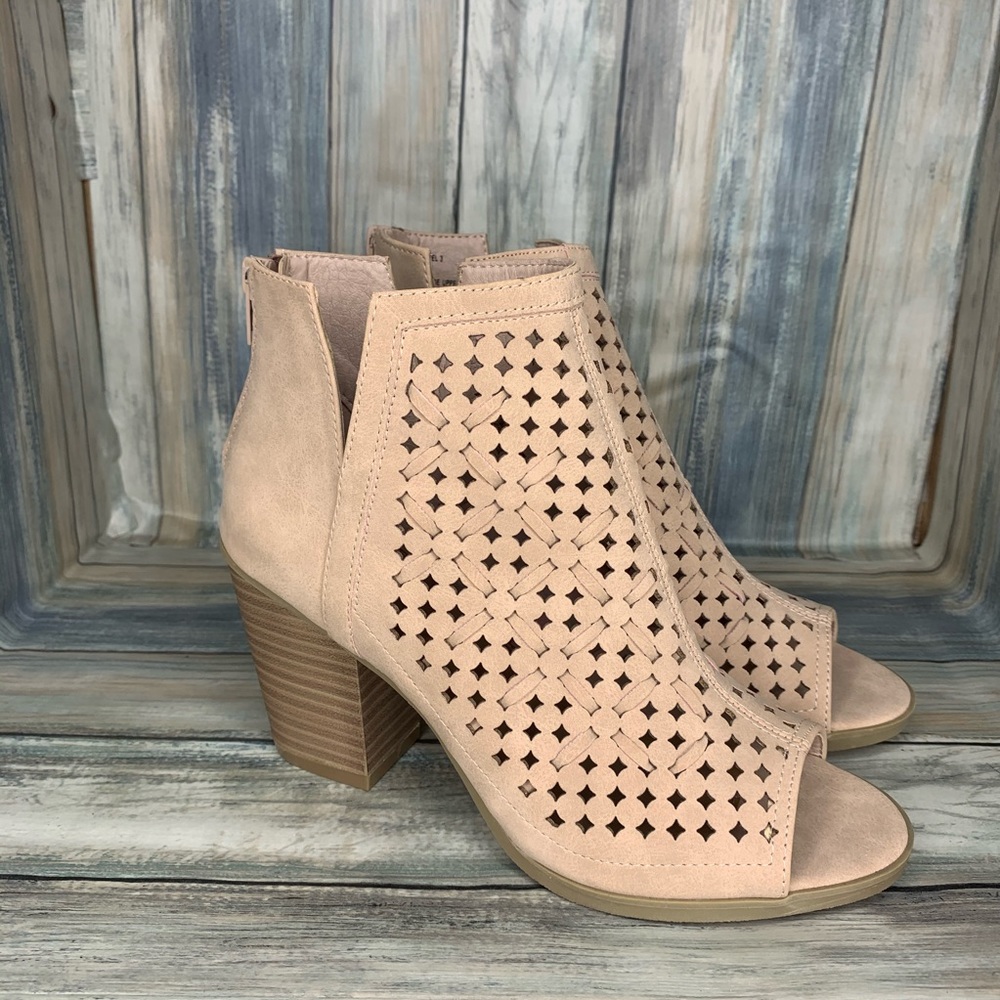Sugar Womens Vael Perf Open Toe Stacked Block Heel ✅